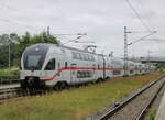 stadler/852663/ic-2170chemnitz-warnemuendebei-der-durchfahrt-am-22062024 IC 2170(Chemnitz-Warnemünde)bei der Durchfahrt am 22.06.2024 in Warnemünde-Werft