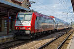 Die CFL 4019 (91 82 000 4019-7 L-CFL) mit einem Doppelstockzug am 16 Juni 2013 beim Halt im Bahnhof Pétange (deutsch Petingen / luxemburgisch Péiteng), als RB von Luxembourg (Luxemburg Stadt
