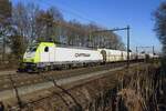 Kohlezug mit CT 186 158 d�nnert am 23 Februari 2022 durch Hulten.