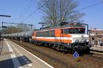RFO 1831 -ex NS 1631, danach NS 1831, danach LOCON 9904- schleppt ein VTG-Kesselwagenzug durch Arnhem-Velperpoort am 27 M�rz 2020.