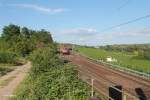 1116 256 mit einem gemischten Güterzug zwischen Erbach (Rheingau) - Hattenheim.