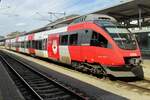 Am 31 Mai 2015 steht �BB 4124 022 'PANNONIABAHN   in Wiener Neustadt.