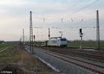 286 540 zieht ein Volvo Autotransportzug bei Mangolding in die Überholung.