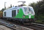 SETG 248 017 mit Holzzug von Rostock-Bramow nach Stendal-Niedergörne bei der Ausfahrt am 02.06.2024 um 07.01 Uhr in Rostock-Bramow.