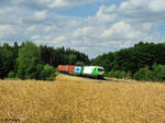 ER20 02 mit dem Wiesau Containerzug bei Oberteich.