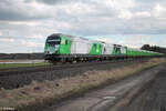 ER20 04 + ER20 05  Salamander  + ELL 193 950 mit nagelneue Railrelease und nagelneue Hackschnitzelboxen bei Oberteich auf dem Weg nach Cheb. 25.02.24