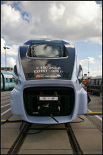 InnoTrans 2016 in Berlin: Gew�hnungsbed�rftige Frontansicht der PKP-Baureihe ED161.