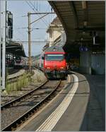 In Lausanne verlässt ein IR 15 nach Luzern mit einer Re 460 an der Spitze den Bahnhof. 

30. Aug. 2024