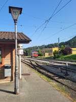 Die (ex CEV/MVR )  MOB HGem 2/2 2501 wartet in Blonay auf die Weiterfahrt  in Richtung  Les Pleiades.