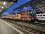 Überraschend zeigte sich der TPF Schockladen Zug mit dem TPF RABe 560 245 (94 85 7560 245-3 CH-TPF) in Lausanne. Der RBDe 560 DOMINO ist wohl auf der Rückfahrt vom Unterhalt zurück nach Bulle.

21. Oktober 2024