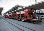 Ein RhB PmG (Personenzug mit Güterbeförderung) nach Arosa steht am 07 September 2021 am Bahnhofvorplatz in Chur zur Abfahrt bereit.