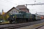 SBB HISTORIC: Extrazug mit der Ce6/8 lll 14305 und dem AS 2802 bei der Ausfahrt Kirchberg Alchenfl�h am 15.