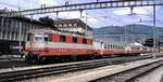 SBB Re 4/4 II Nr.11 103 mit Swiss Express Zug in Olten am 15.08.1980.