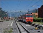 Obwohl die  Adler  inzwischen den gesamten  Fernverkehr  zwischen Interlaken und Luzern bernommen haben, kommt hin und wie trotzdem noch eine HGe 4/4 mit einem Verstrkungszug (z.b fr Gruppen) zum