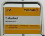 (142'448) - PostAuto-Haltestellenschild - Mnsingen, Bahnhof - am 10.