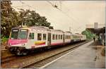 An der Spitze des Nahverkehrszuges nach Weinfelden hier beim Halt in Radolfzell ist der MThB Steuerwagen 29-39-216-5.