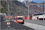 Der TMR Bahnhof von Martigny wurde recht aufw�ndig umgebaut und ist nun wieder in Betrieb, obwohl die Arbeiten noch nicht ganz abgeschlossen sind. Wie man sieht, ist der Bahnhof nun tiefer gelegen als vor dem Umbau. Im Bild der nach Vallorcine ausfahrende  Beh 4/8 N� 72 (UIC 90 85 838 072-4 CH-TMRSA).

9. April 2026