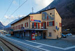 Das Empfangsgebäude vom RhB Bahnhof Campocologno (553 m ü.