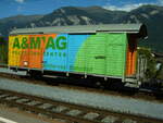 RhB Gedeckter G�terwagen beschriftet mit A&M AG Recycling Center Untervaz in Thusis am 30.08.2005.