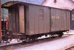 Auf der einstigen RhB-Strecke Bellinzona-Mesocco, 14.September 1970: Gepäckwagen D2 4009 in Mesocco.