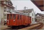 Der WSB De 4/4 N° 42 ( Revisionsdatum R1 5.11.82) ist Aarau WSB unterwegs.