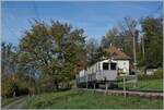 La DER du Blonay Chamby 2024 LLB ABFeh 2/4 10 ist mit einer passenden Wagengarnitur auf dem Weg von Blonay nach Chamby bei Chaulin.

27. Okt. 2024 