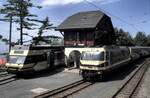 MOB Ge 4/4 und Be 2/6 im Bahnhof Chamby am 25.08.1999.
