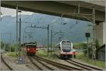 Der neue ABeh 160 001-1 und der 71 Jahre ltere 110 022-1 in Interlaken Ost.