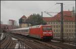 DB Fernverkehr 101 034, ex  InForm ,  mit einem Lz zum Berliner Hauptbahnhof bei der Durchfahrt Berlin Alexanderplatz am 14.06.2012