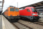 1142 635-3 mit Classic-Courier als CBB347 von Schwerin Hbf nach Mannheim Hbf bei der Ausfahrt im Rostocker Hbf(Leerzug)09.09.2016