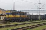 AWT Cmeliak 770 525 rangiert am regnerischen 26 Mai 2015 in Ostrava hl.n.