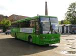 MAZ 152 Reissebus aus Weirussland in Lviv, Ukraine 01-06-2012.