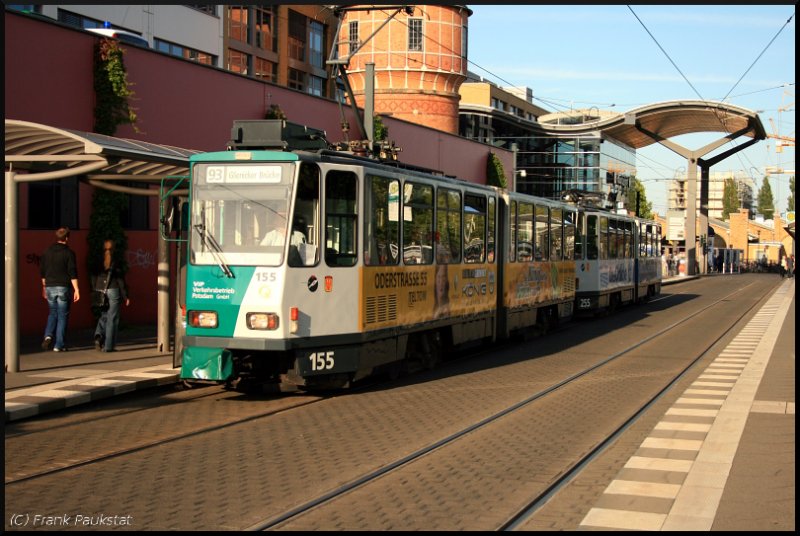 ViP 155, Typ Tatra KT4DC, auf der Linie 93 nach Glienicker Brcke. Dieser Typ wurde ursprnglich 1987 von CKD/Hennigsdorf gebaut (Potsdam, 17.06.2009).
<br><br>
- Update: ++ 2013 nach Unfall verschrottet